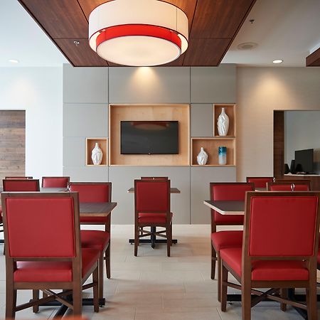 Holiday Inn Express & Suites St. John'S Airport By Ihg Exterior foto