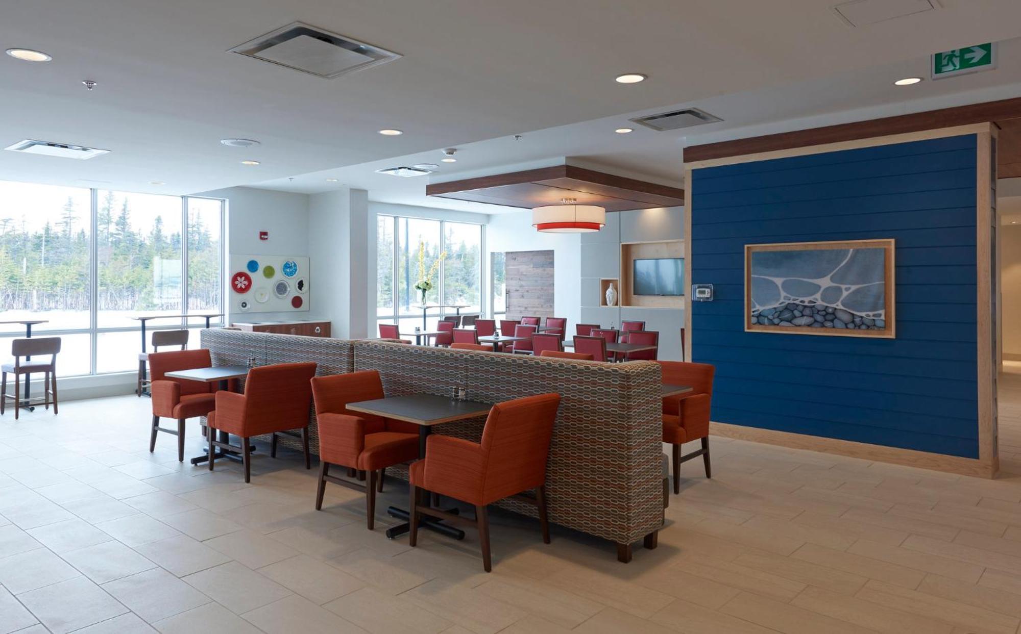 Holiday Inn Express & Suites St. John'S Airport By Ihg Exterior foto